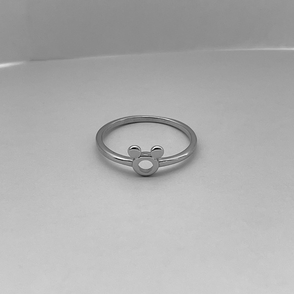 Sterling silver Mickey Mouse inspired ring, Mickey Mouse ring, Disney ring - Picture 10 of 11